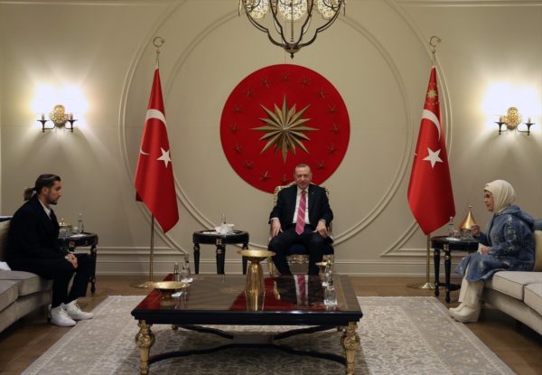 Erdogan et Yazici et Emine