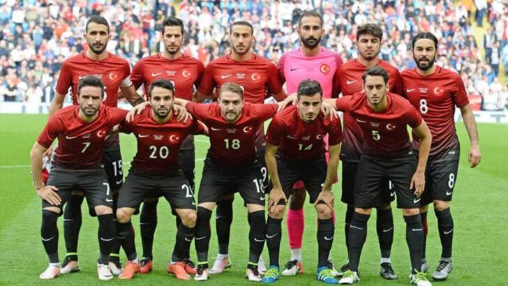 Equipe euro 2016 Turquie platini